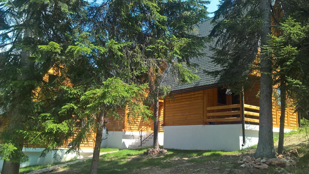 Zlatair Chalets Villa Nova Varoš Buitenkant foto